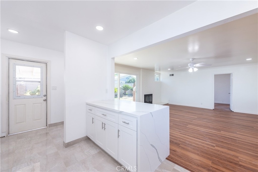 8002 San Luis - Photo 6