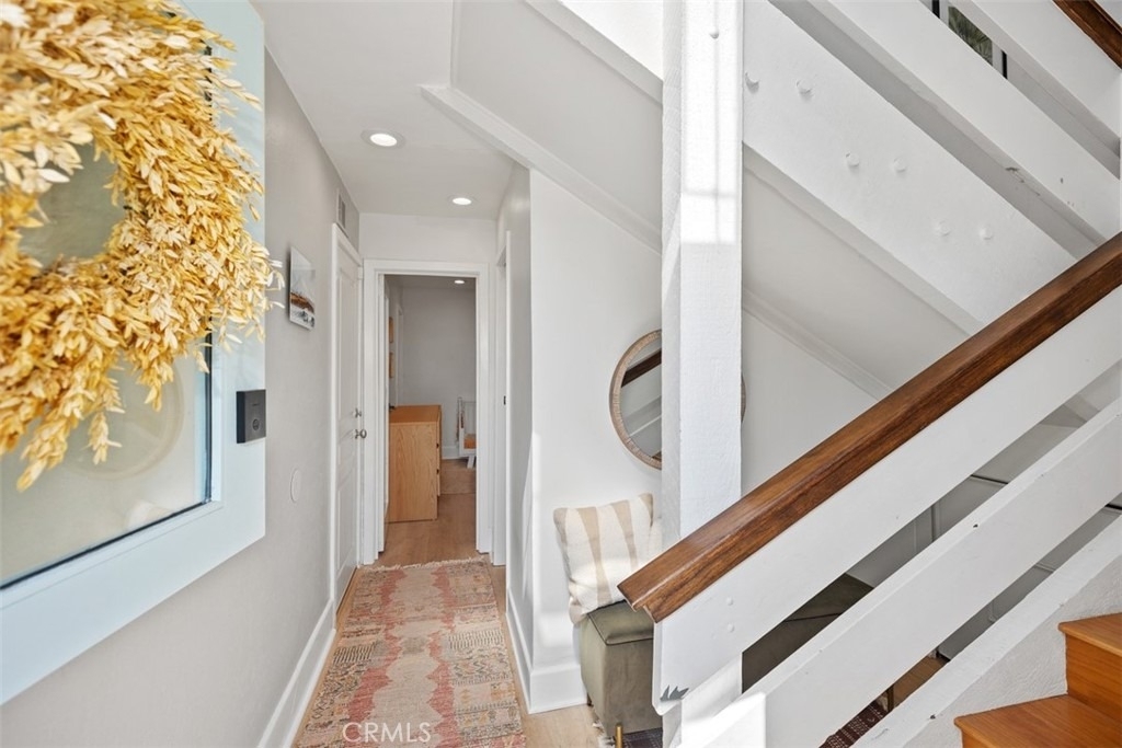 31888 Hillside - Photo 2