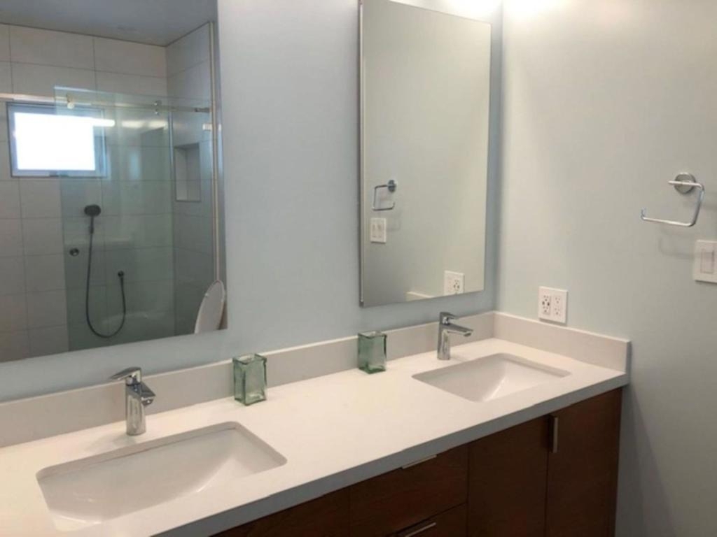 245 Emerson Street - Photo 4