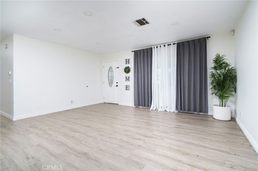 11945 Bornite Avenue - Photo 9