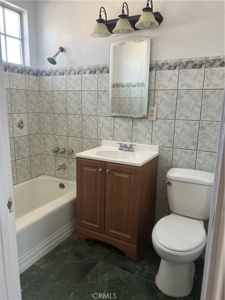 14707 S Denver - Photo 10