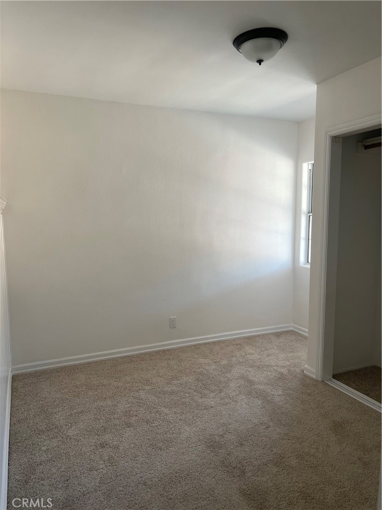 14707 S Denver - Photo 8