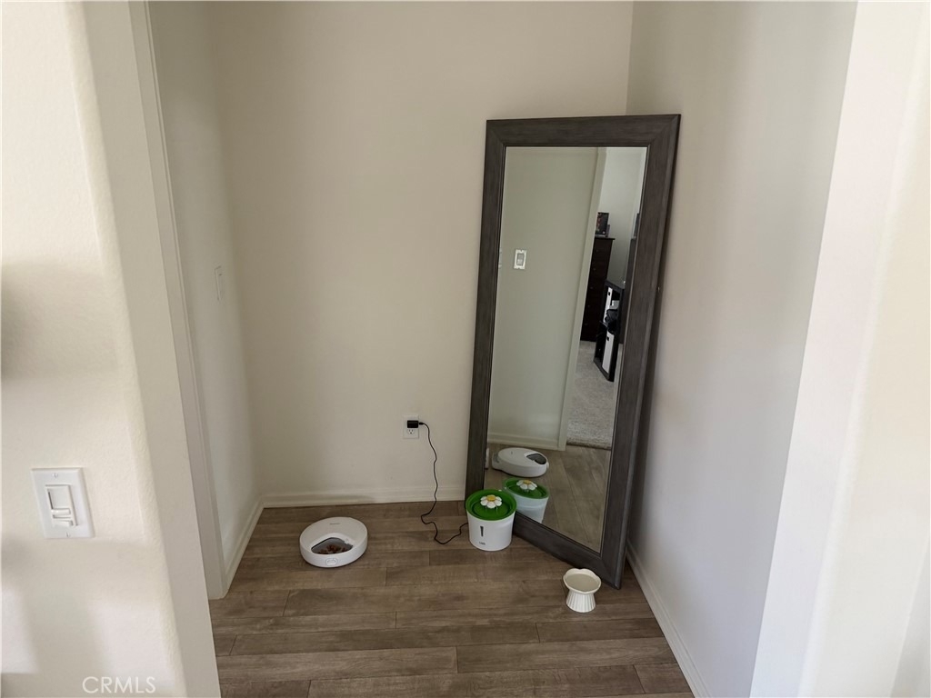492 Foursquare - Photo 13