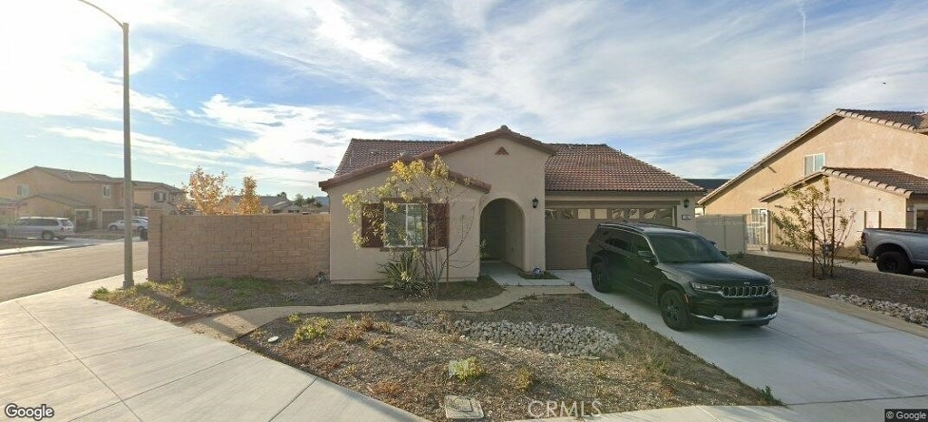 492 Foursquare - Photo 0