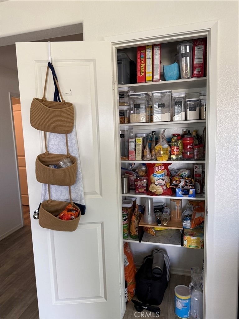 492 Foursquare - Photo 12