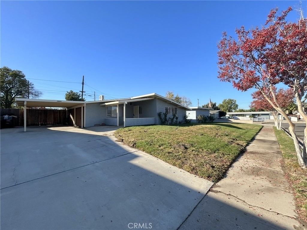 948 Barbra Lane - Photo 1