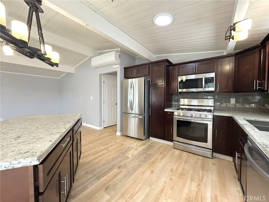 948 Barbra Lane - Photo 10