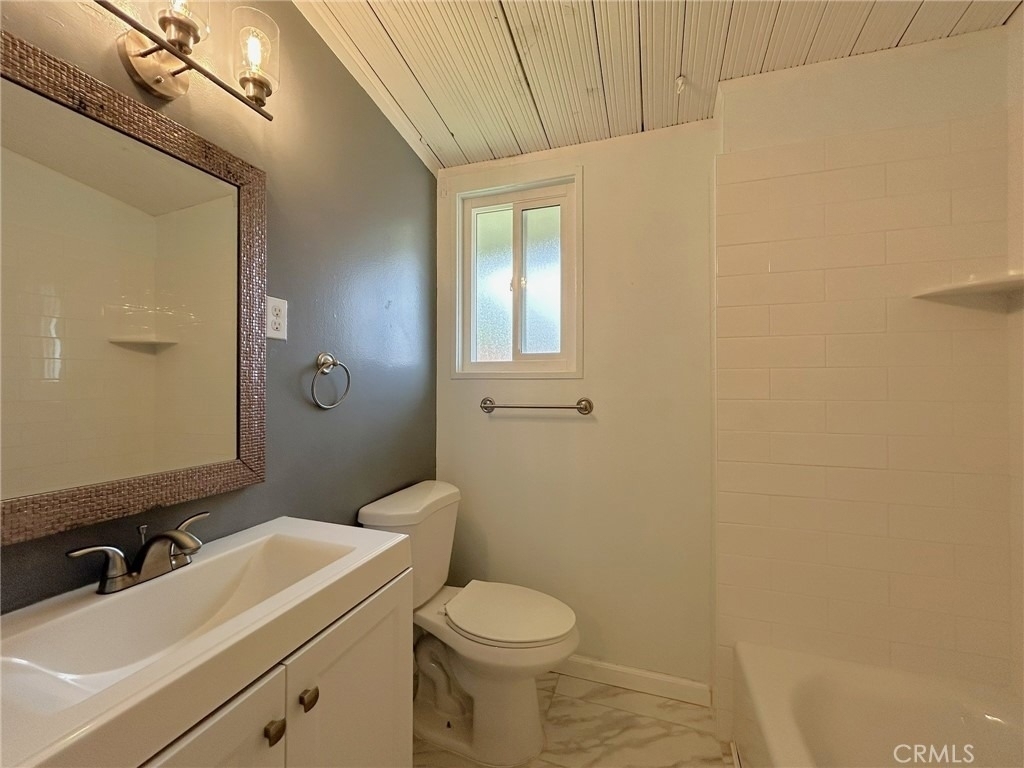 948 Barbra Lane - Photo 18