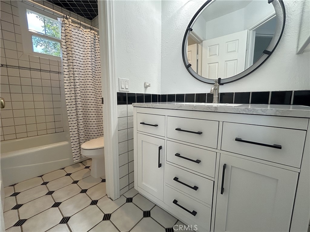 1938 Westminster - Photo 28