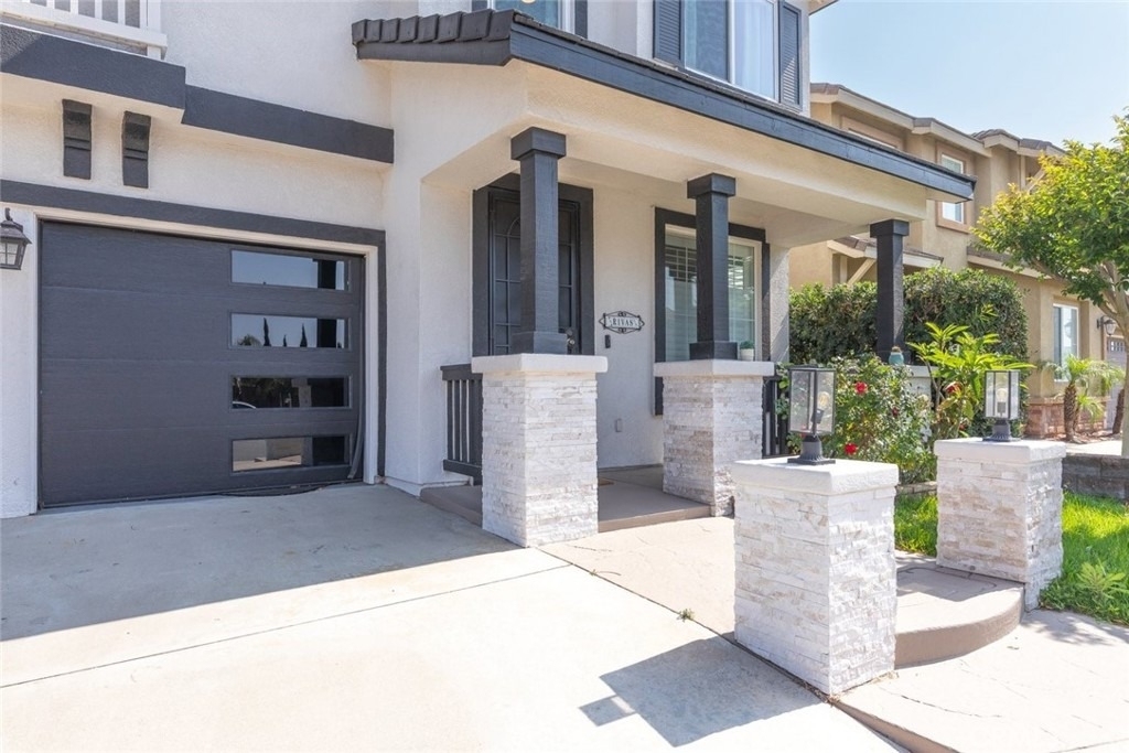 15736 Home Court - Photo 3