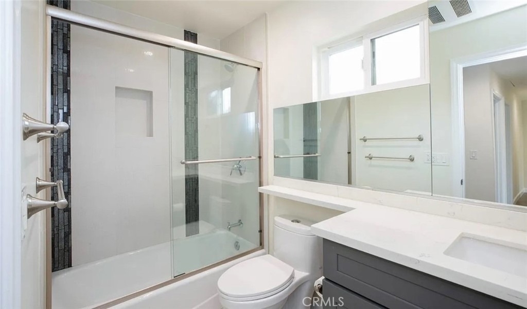242 W Linden Ave. - Photo 10
