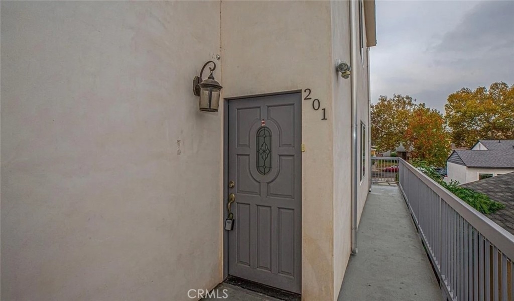 242 W Linden Ave. - Photo 0