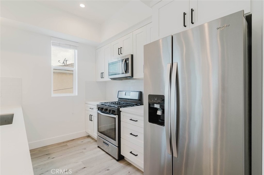 10853 Otsego Street - Photo 8