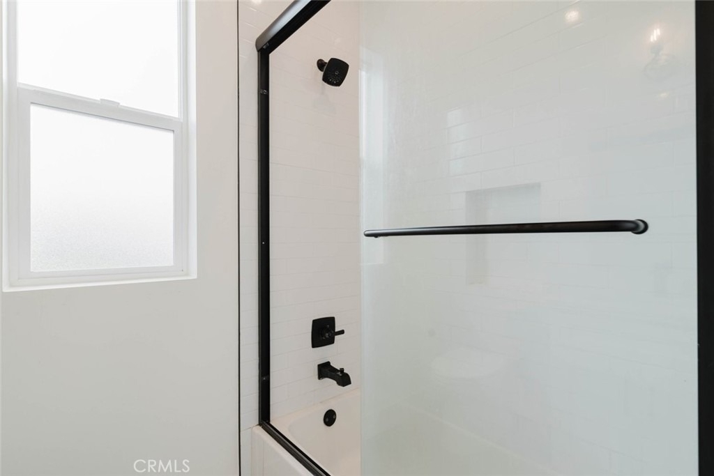 10853 Otsego Street - Photo 21