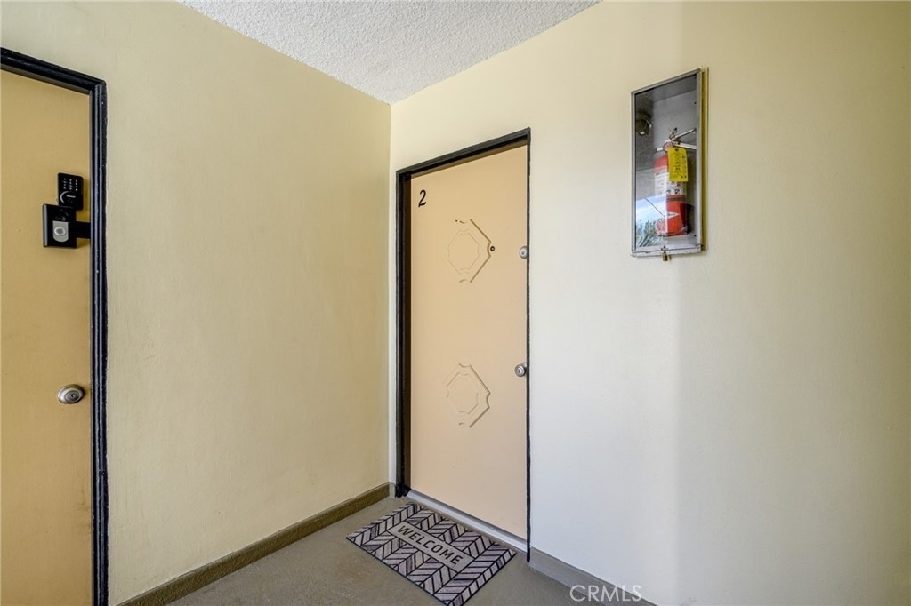 10204 Tujunga Canyon - Photo 2