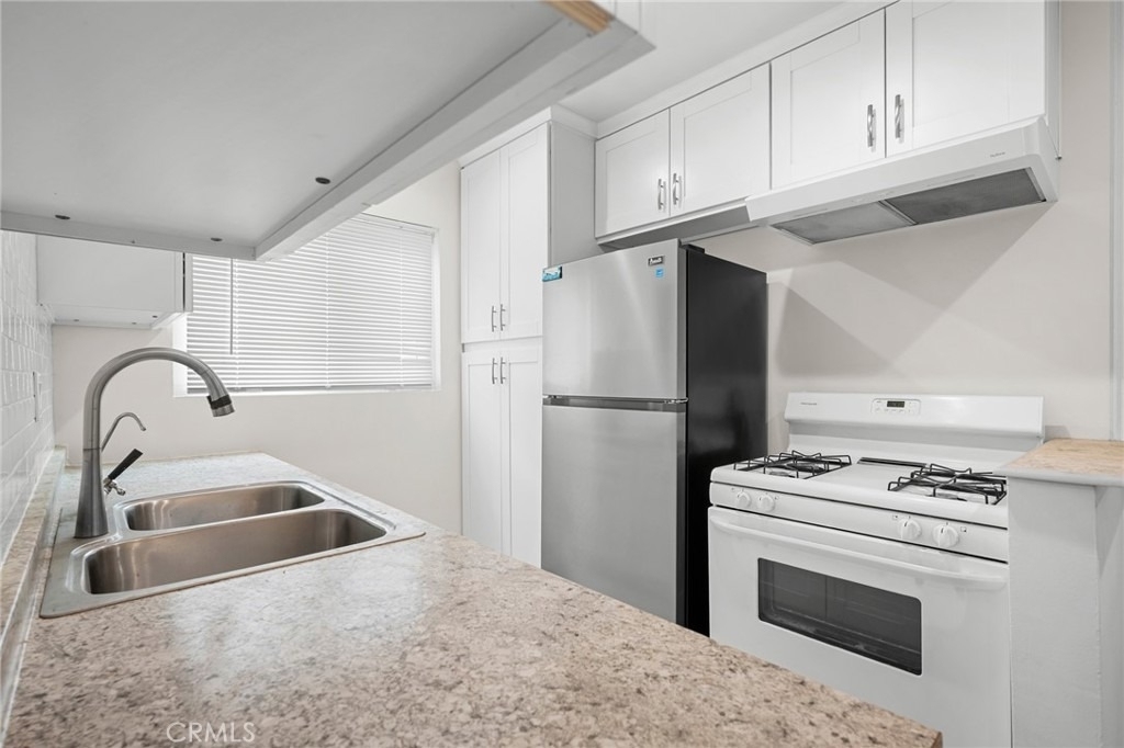 10204 Tujunga Canyon - Photo 10