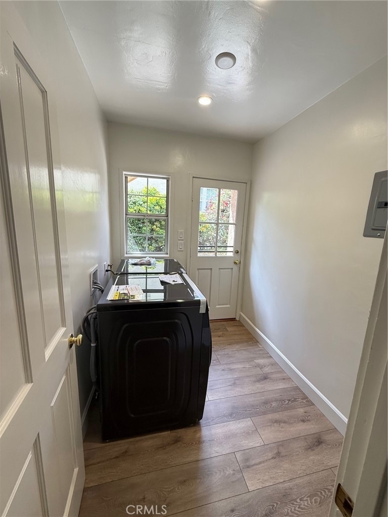 2828 Hermosa Ave - Photo 2