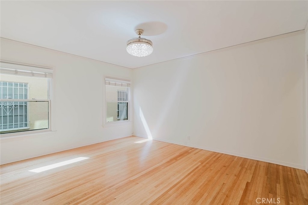 5962 San Vicente Boulevard - Photo 26