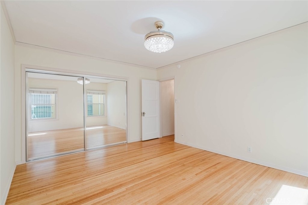5962 San Vicente Boulevard - Photo 30