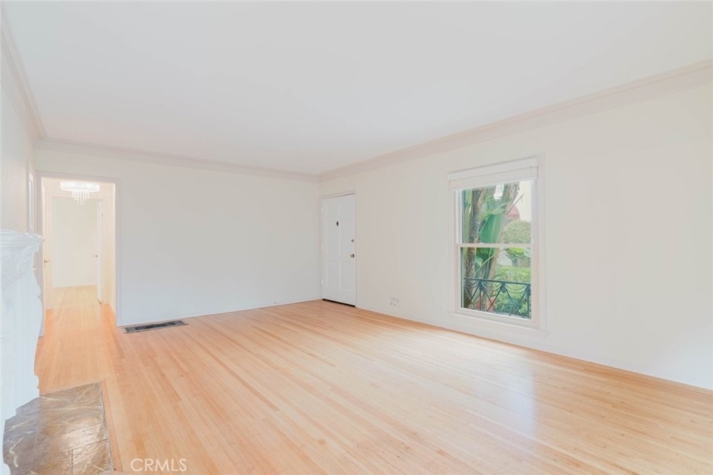 5962 San Vicente Boulevard - Photo 11