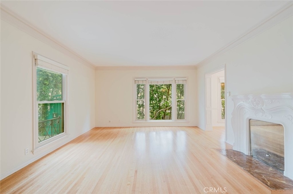5962 San Vicente Boulevard - Photo 9