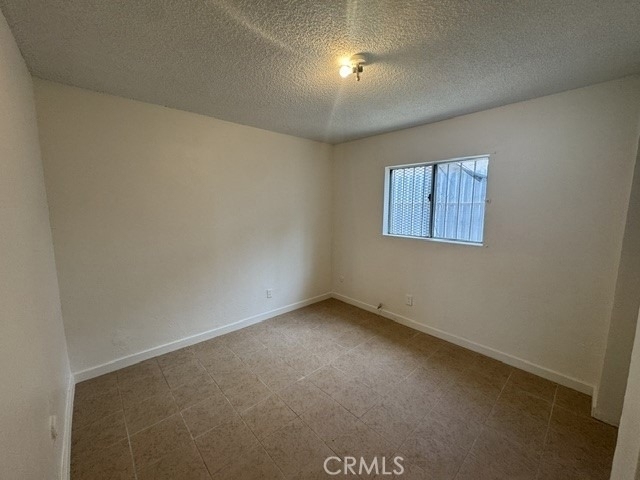 807 E Vernon - Photo 7