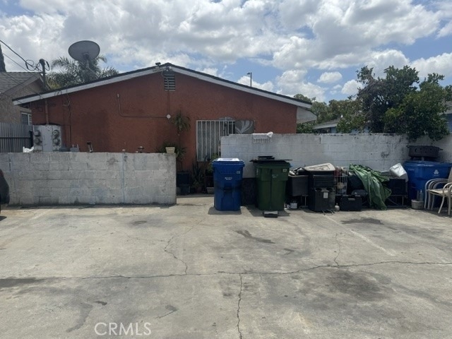 807 E Vernon - Photo 11