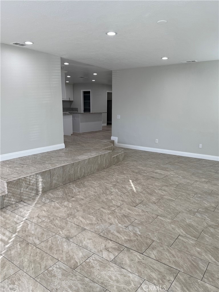 2939 N Lugo - Photo 2