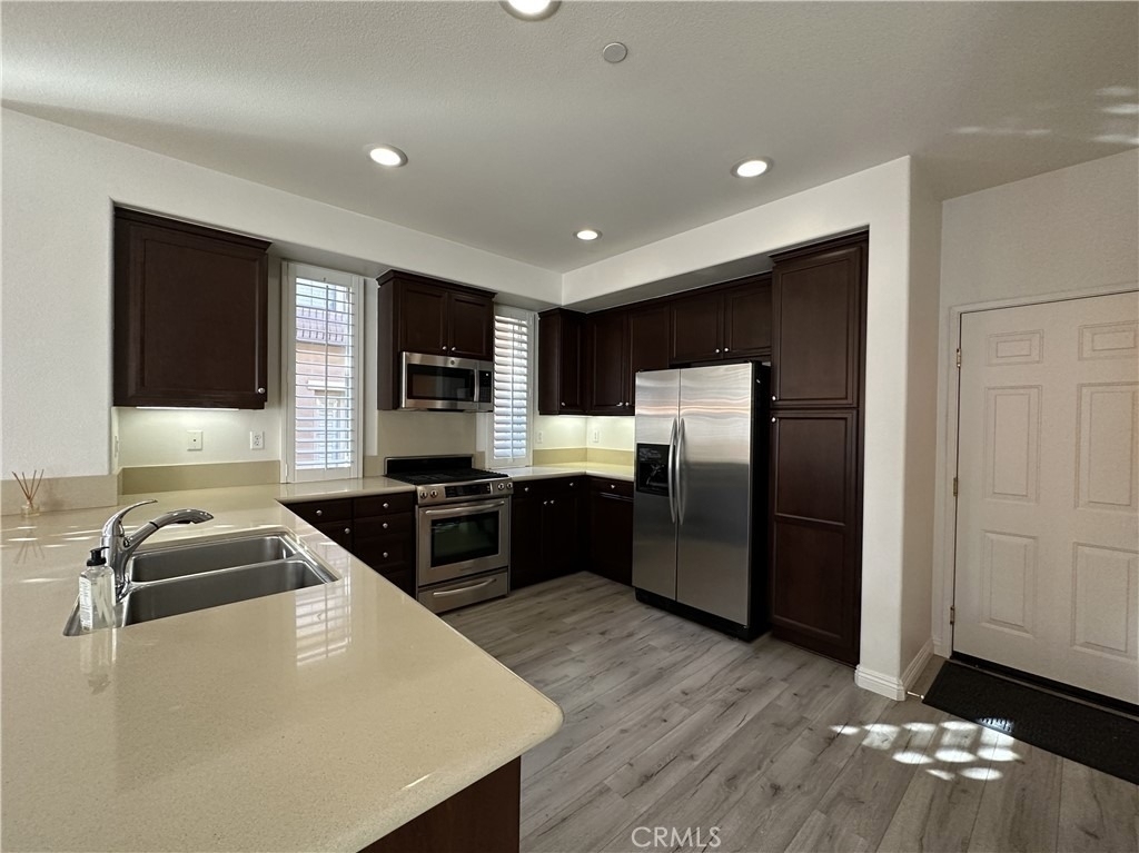611 Mckenna Street - Photo 4
