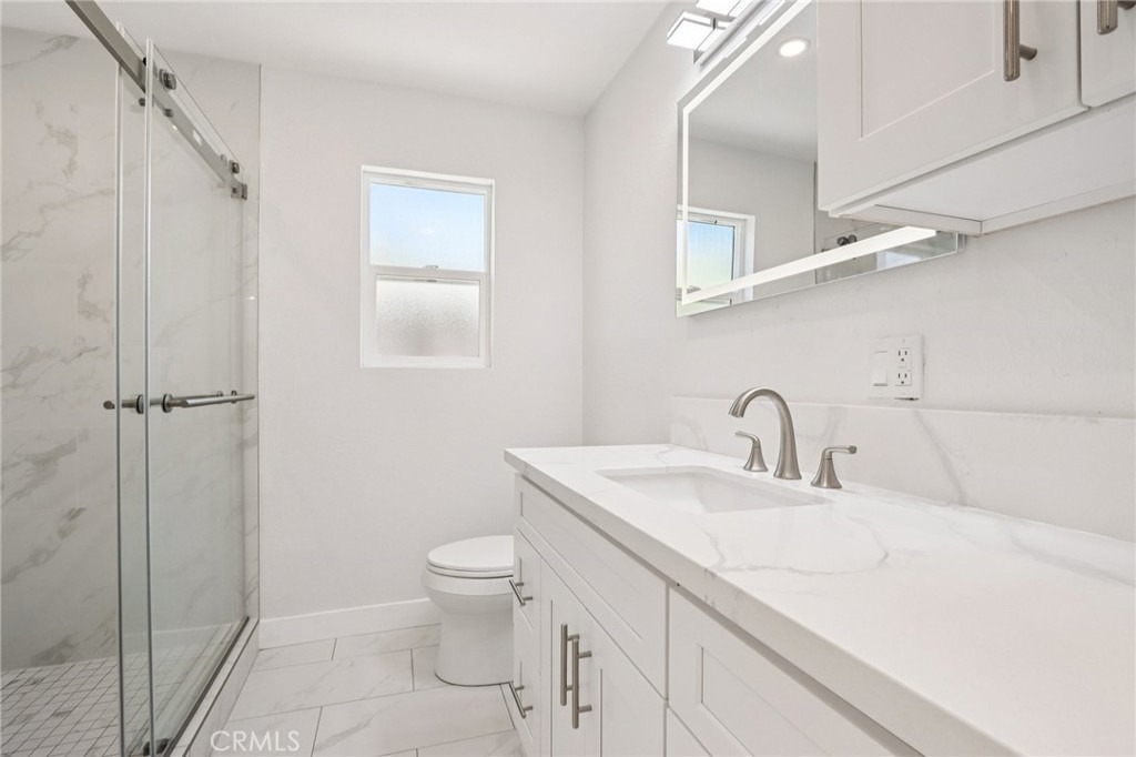 11036 Scoville Avenue - Photo 8