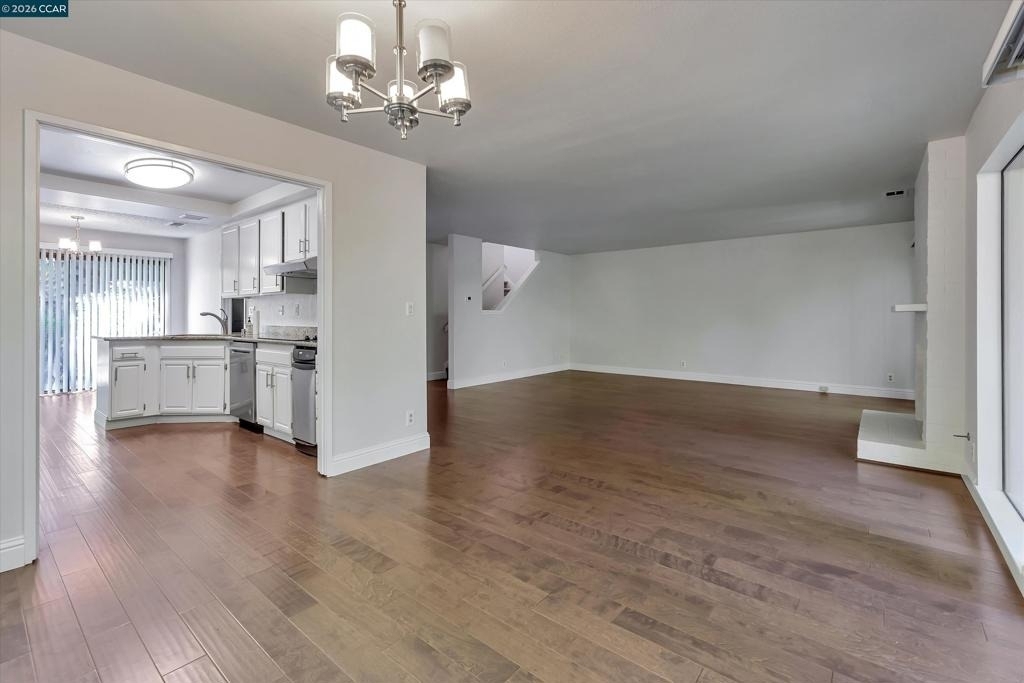 1956 Fair Ridge Ct - Photo 8