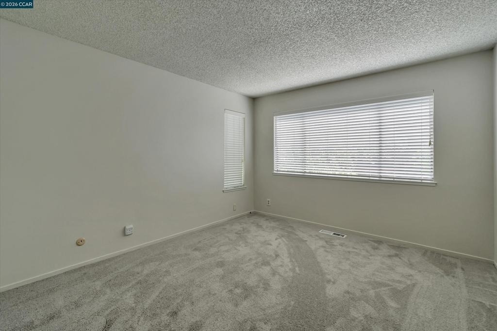 1956 Fair Ridge Ct - Photo 18