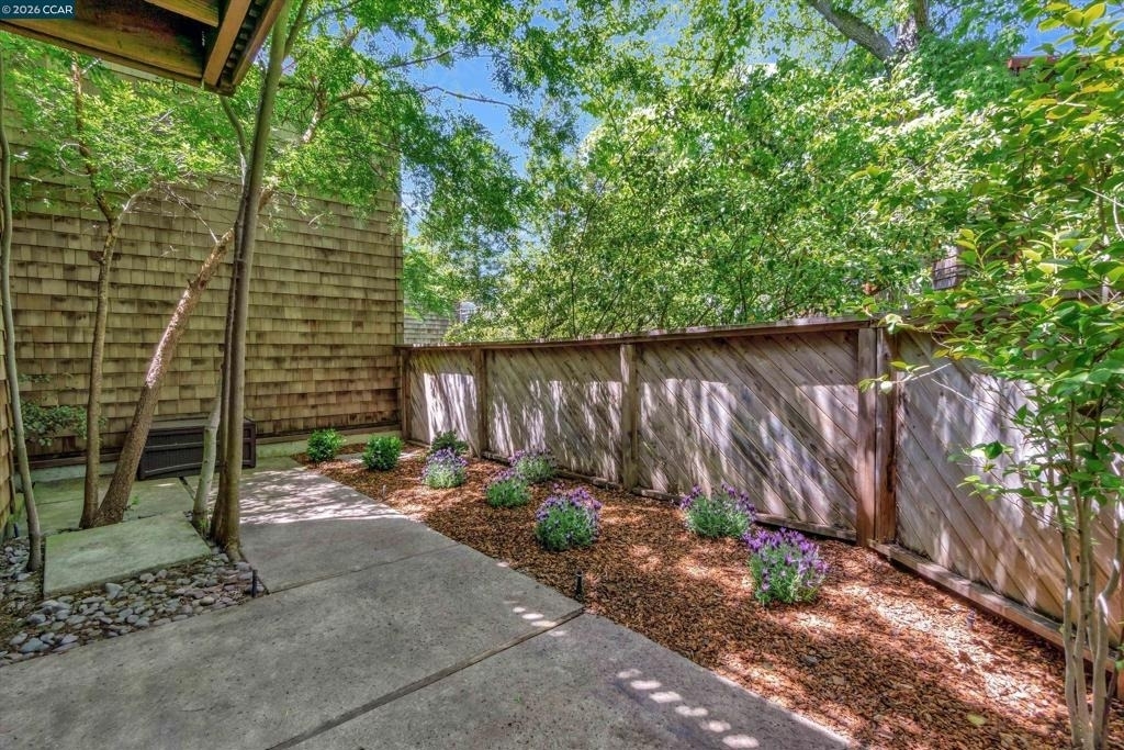 1956 Fair Ridge Ct - Photo 52