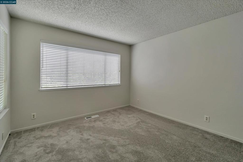 1956 Fair Ridge Ct - Photo 19