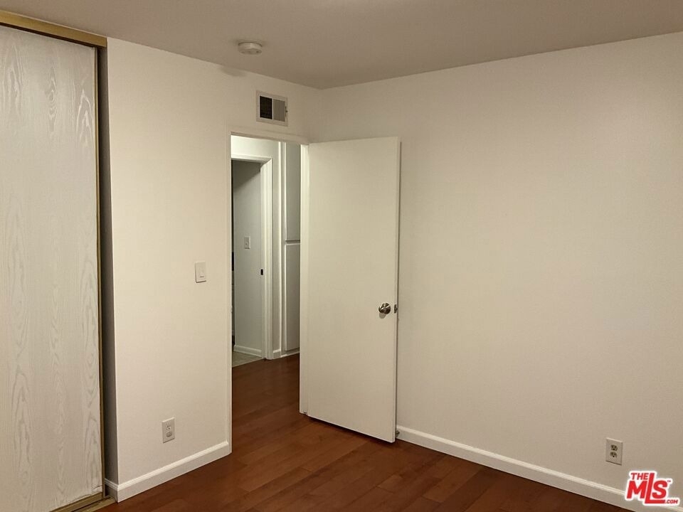 3428 Del Amo Boulevard - Photo 7