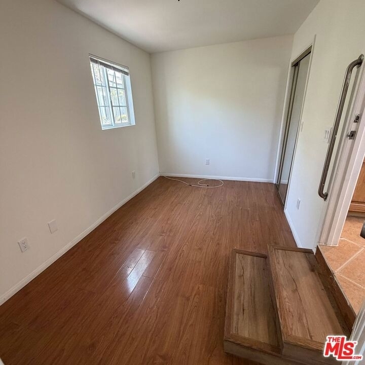 1104 N Frederic Street - Photo 26