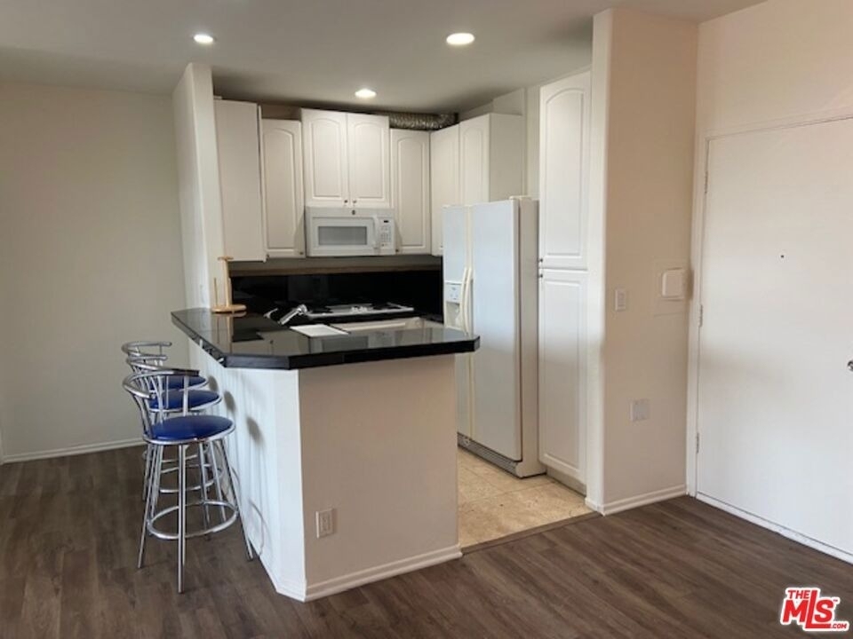 23901 Civic Center Way - Photo 5