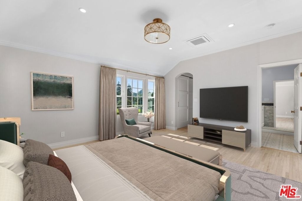 9683 W Olympic Boulevard - Photo 13