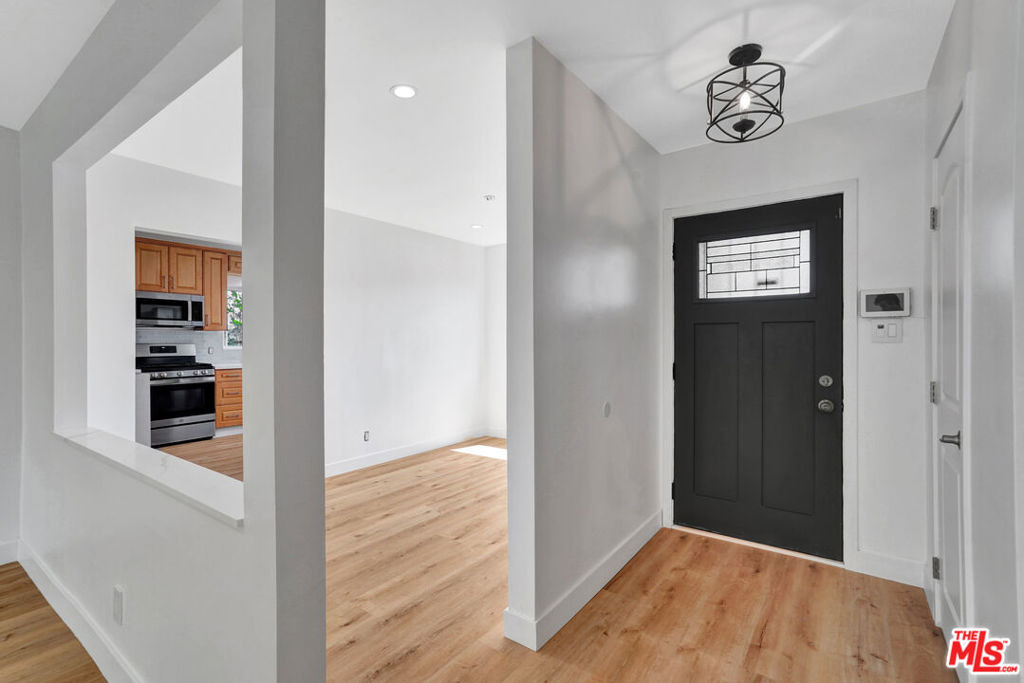 12801 Friar Street - Photo 3