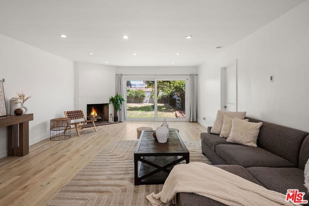 12801 Friar Street - Photo 6