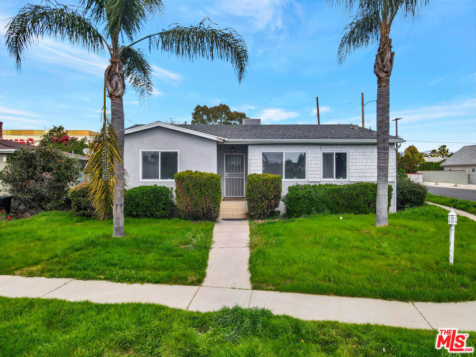 12801 Friar Street - Photo 0