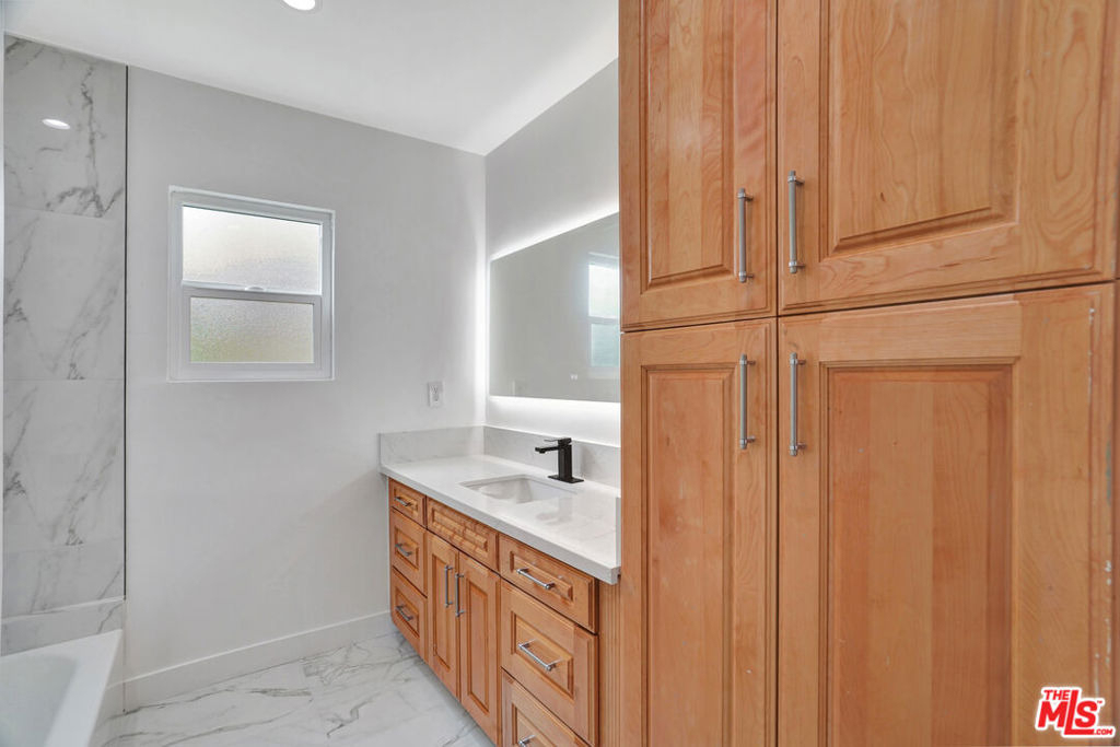 12801 Friar Street - Photo 26