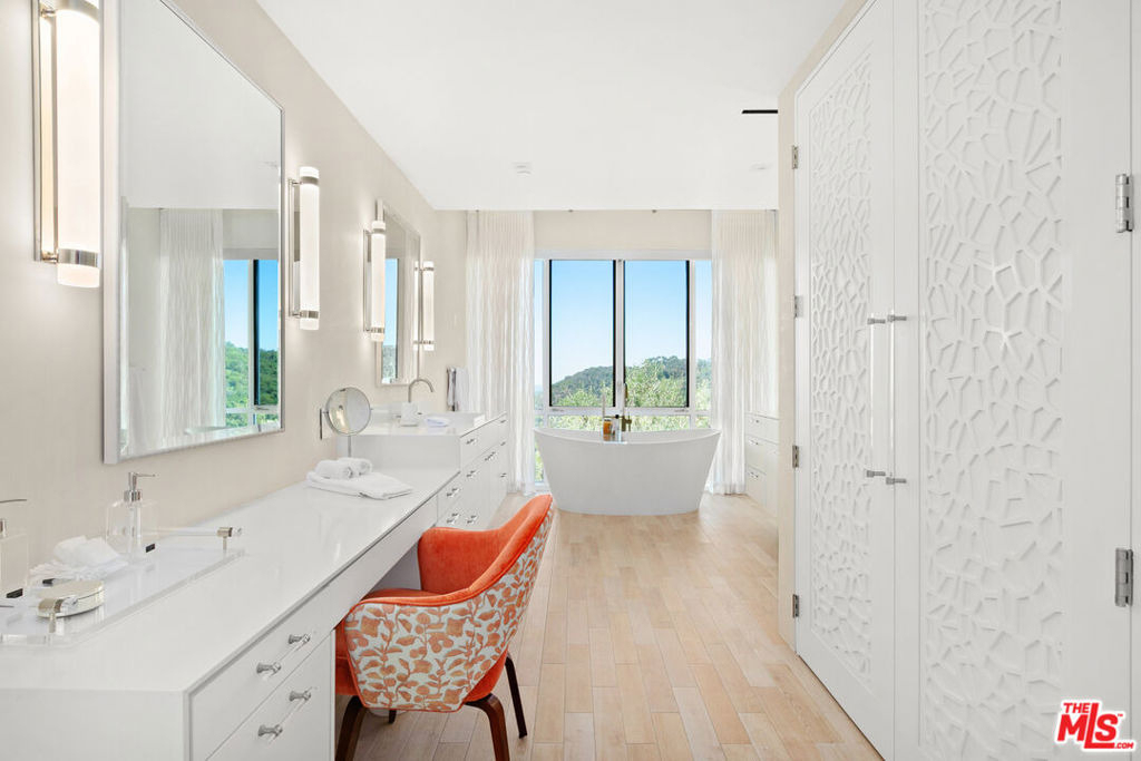 1550 Casale Road - Photo 17
