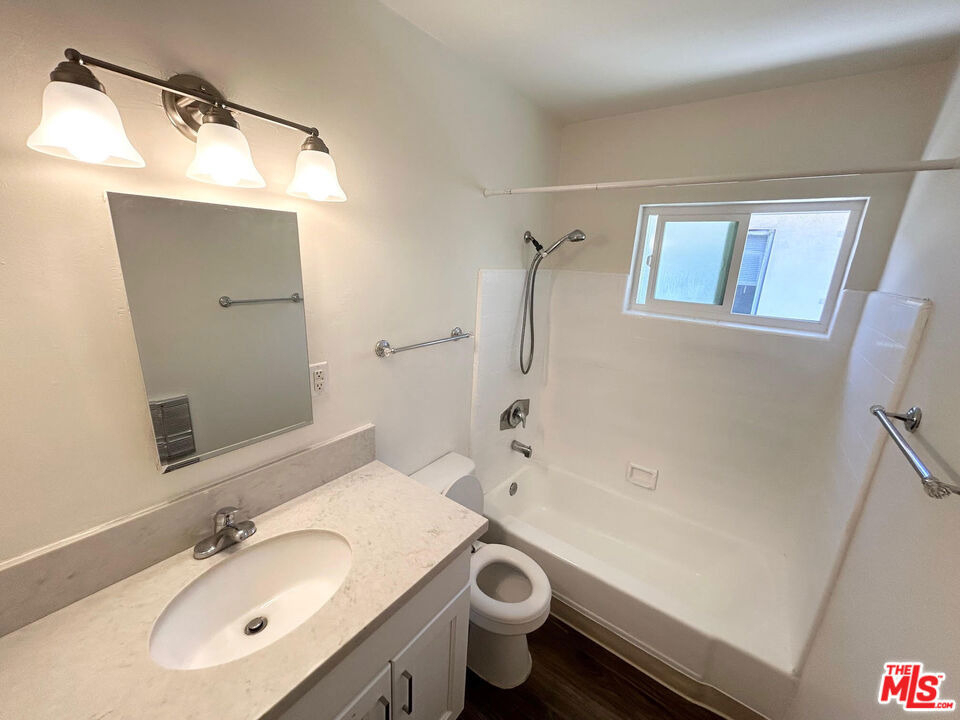 1146 N Formosa Avenue - Photo 7