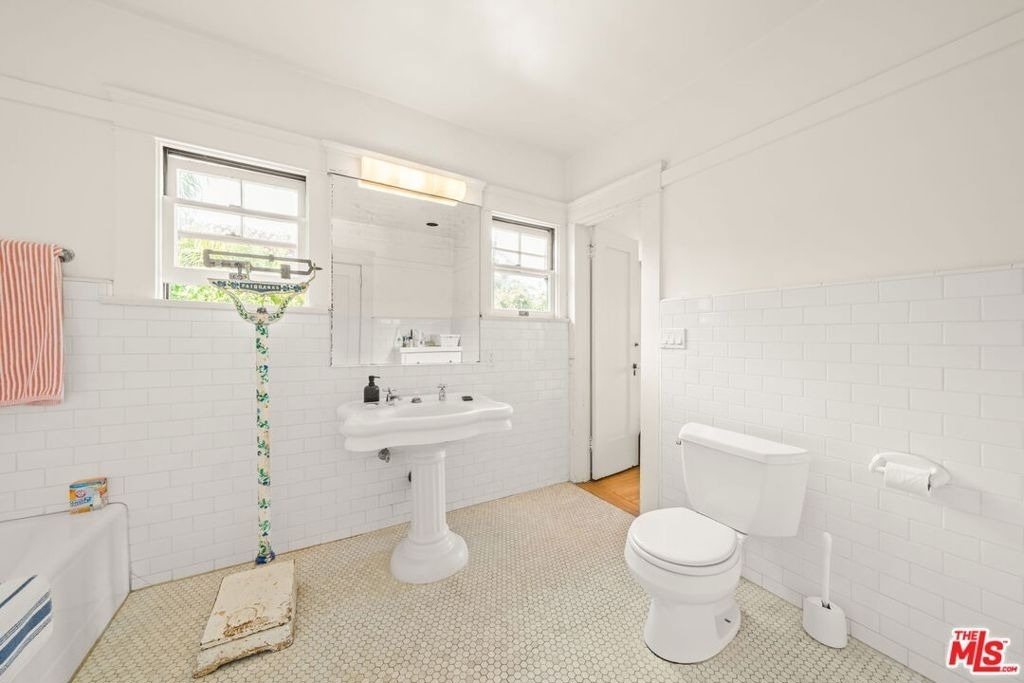 801 N Rodeo Drive - Photo 30