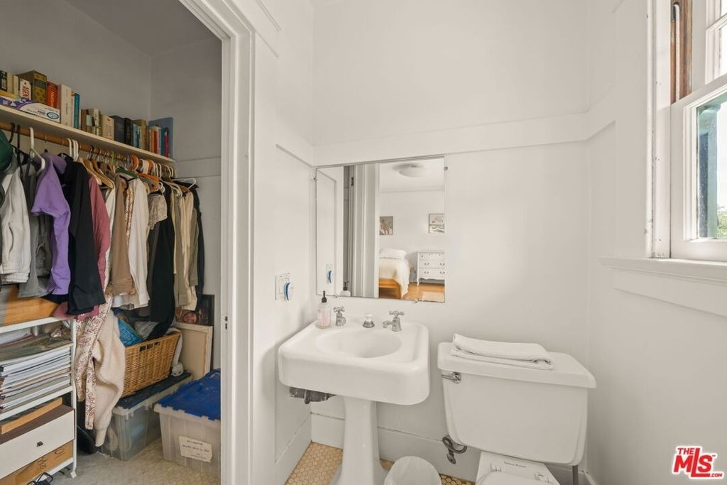 801 N Rodeo Drive - Photo 37