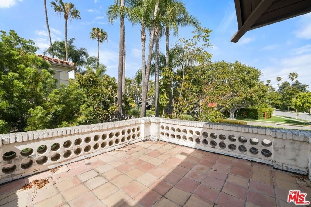 801 N Rodeo Drive - Photo 33