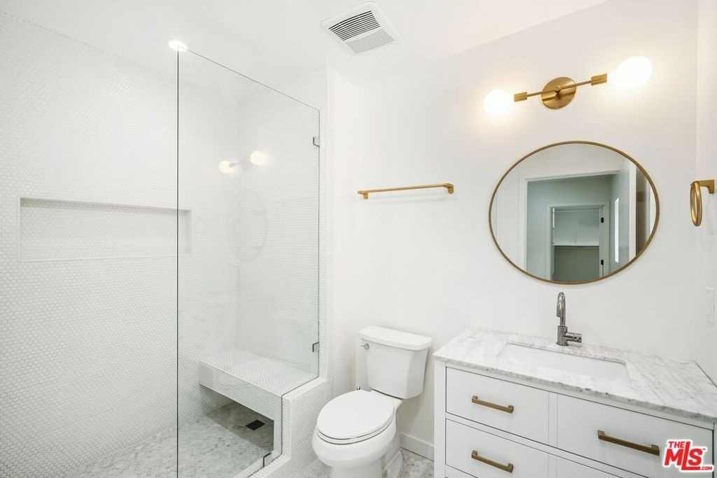 4545 Balboa Avenue - Photo 20
