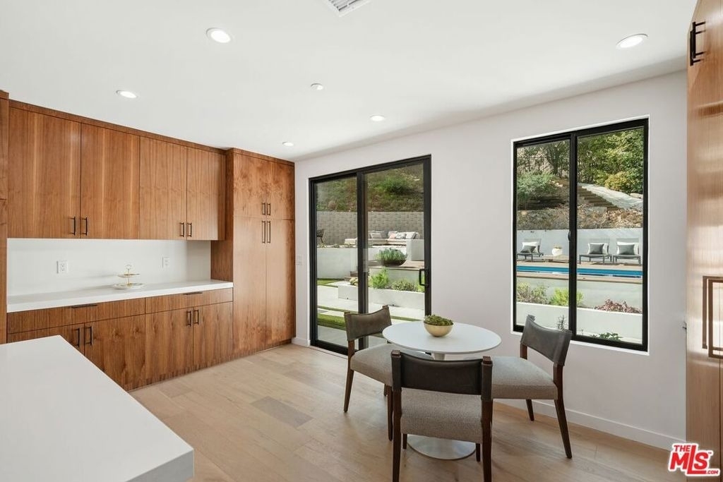 4545 Balboa Avenue - Photo 15