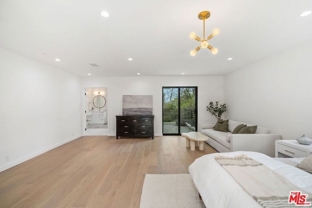 4545 Balboa Avenue - Photo 28